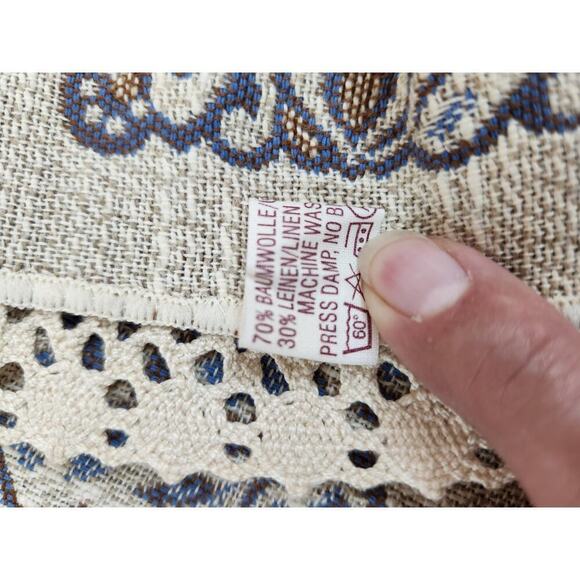 Austria made old world table runner blue and cream couple dancers - Picture 8 of 14